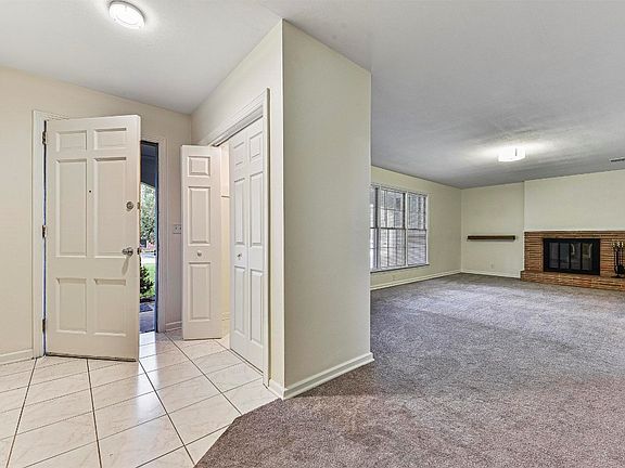 4th image of 1429 Atlantic Ave