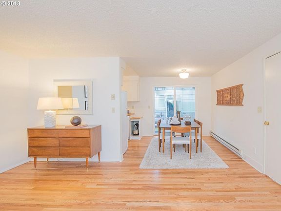 Flexible living space. Sliding door brings light in and prov