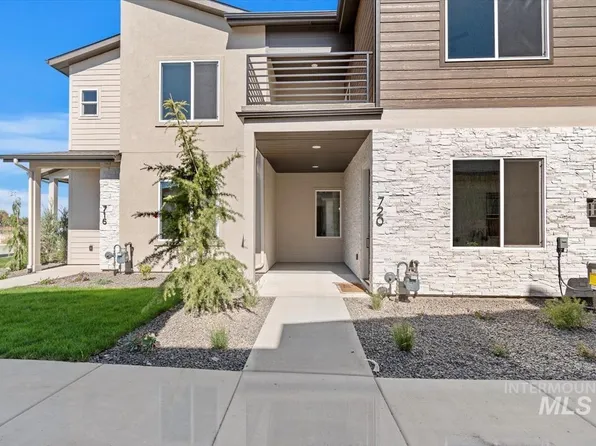 724 S Calhoun Ln, Star, ID 83669