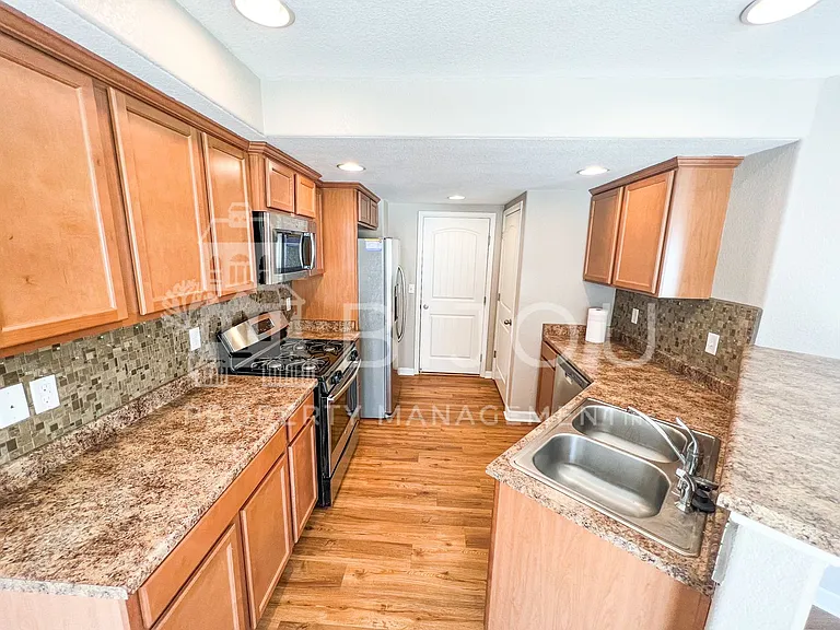 4247 Rosalie St — Photo 14