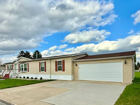 391 Crabapple Ln, Mason, MI 48854