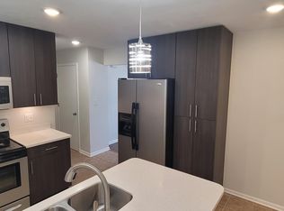 405 Brewer Dr #B, Columbia, MO 65203