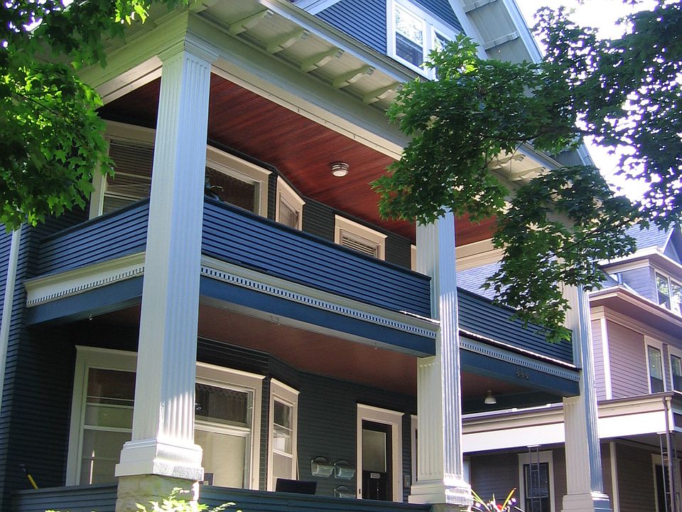1st image of 444 Holly Ave #2