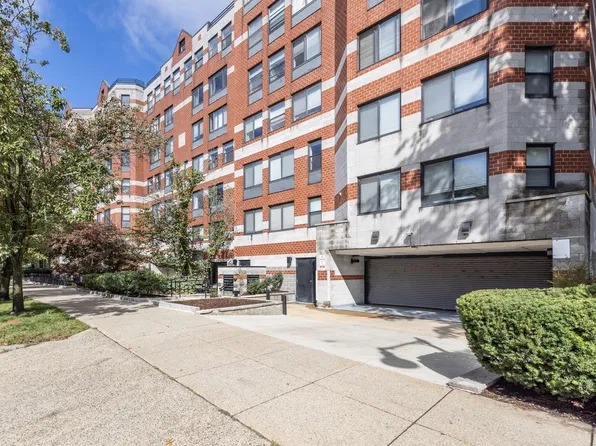 1933 Commonwealth Ave APT 112, Brighton, MA 02135