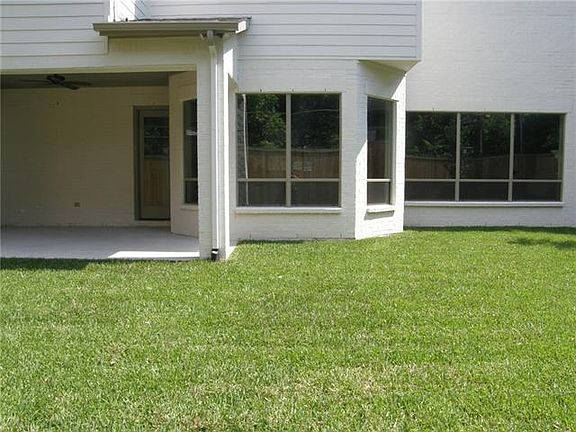 4th image of 6219 Martel Ave