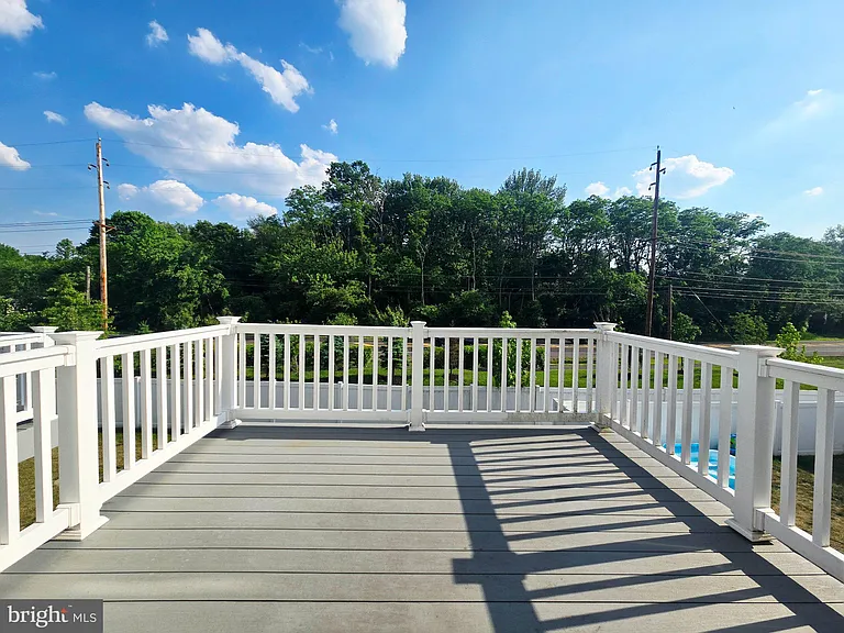 34 Autumn Park Dr — Photo 11