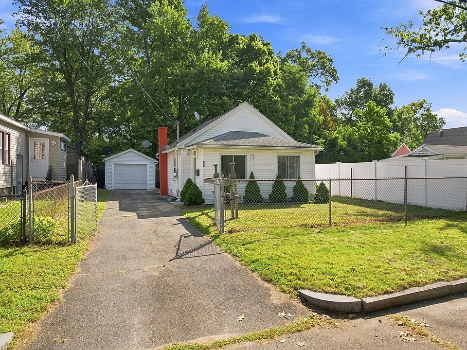 1st image of 15 Alice St