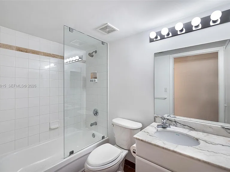 1200 Brickell Bay Dr #2824 — Photo 17