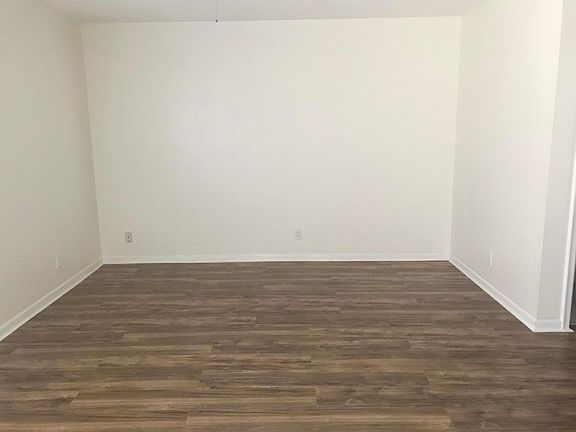 5th image of 2800 Fiore Way APT 205
