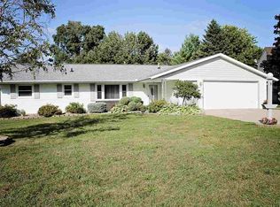 5 Pamela Pl, Fremont, IN 46737