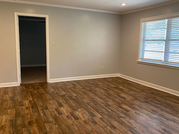 5th image of 115 Blakeland Dr