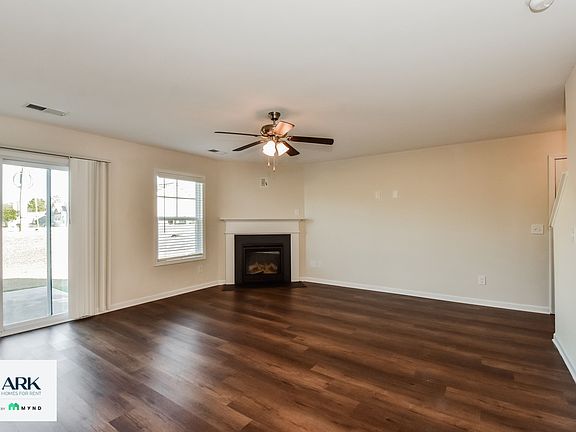 3rd image of 166 Wahoo Cir