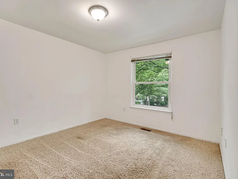 6060 Hollow Knoll Ct — Photo 21