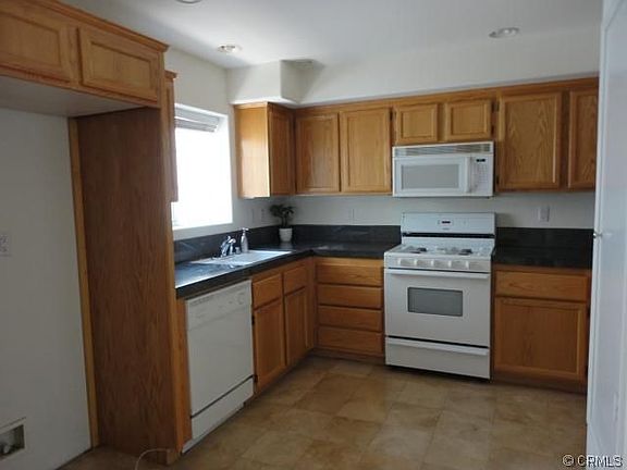 5th image of 811 Van Ness Ave Unit B