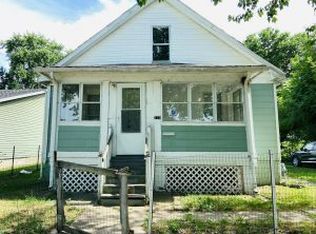 211 E Washington St, Champaign, IL 61820