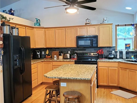 2nd image of 4701 203rd St NE