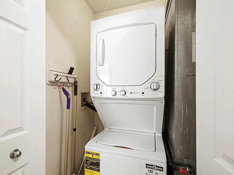 1475 N Larrabee St #B — Photo 13