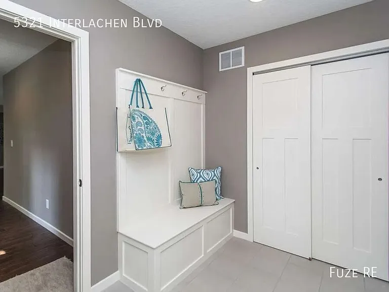 5321 Interlachen Blvd — Photo 13