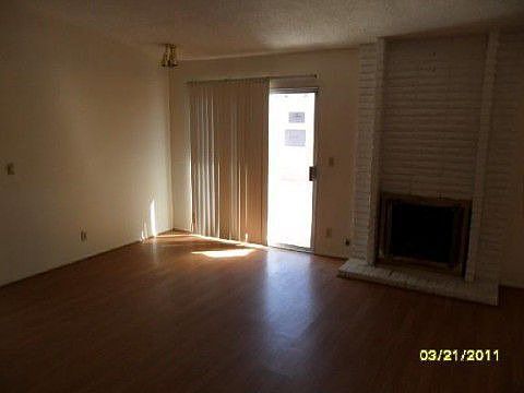 5th image of 2005 De Osma St