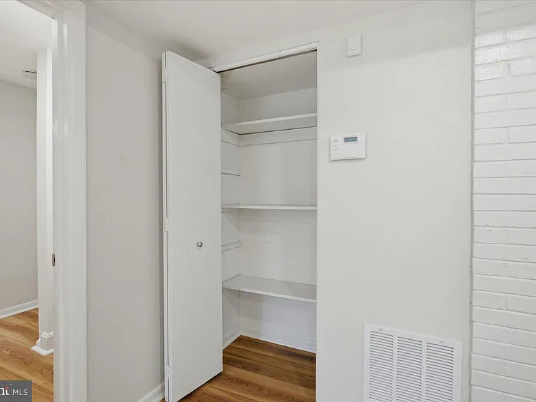 6614 Melody Ln — Photo 18