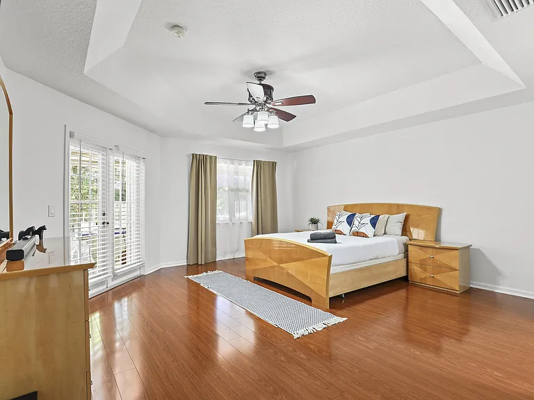 13885 Sheffield St — Photo 17
