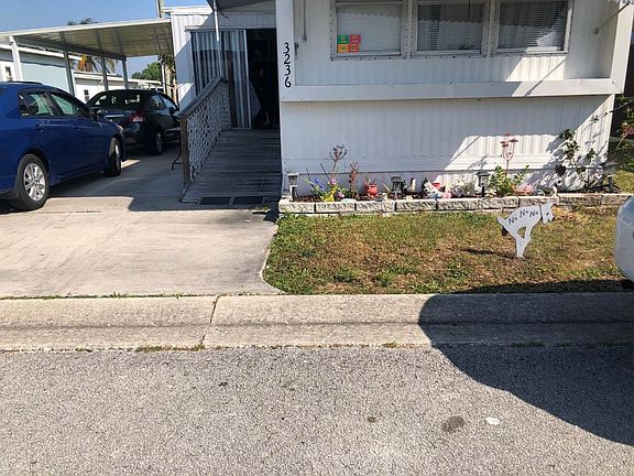 2nd image of 3236 Holly Ct #214