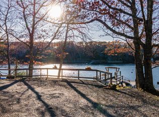 10 Samoset Rd, East Boothbay, ME 04544