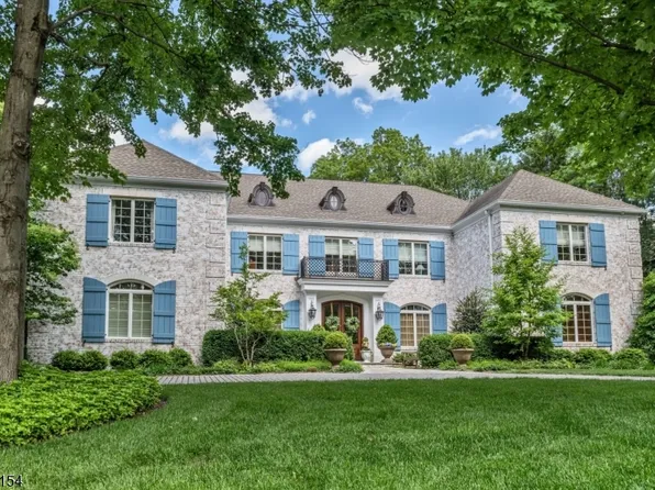 730 Charnwood Dr, Wyckoff Twp., NJ 07481