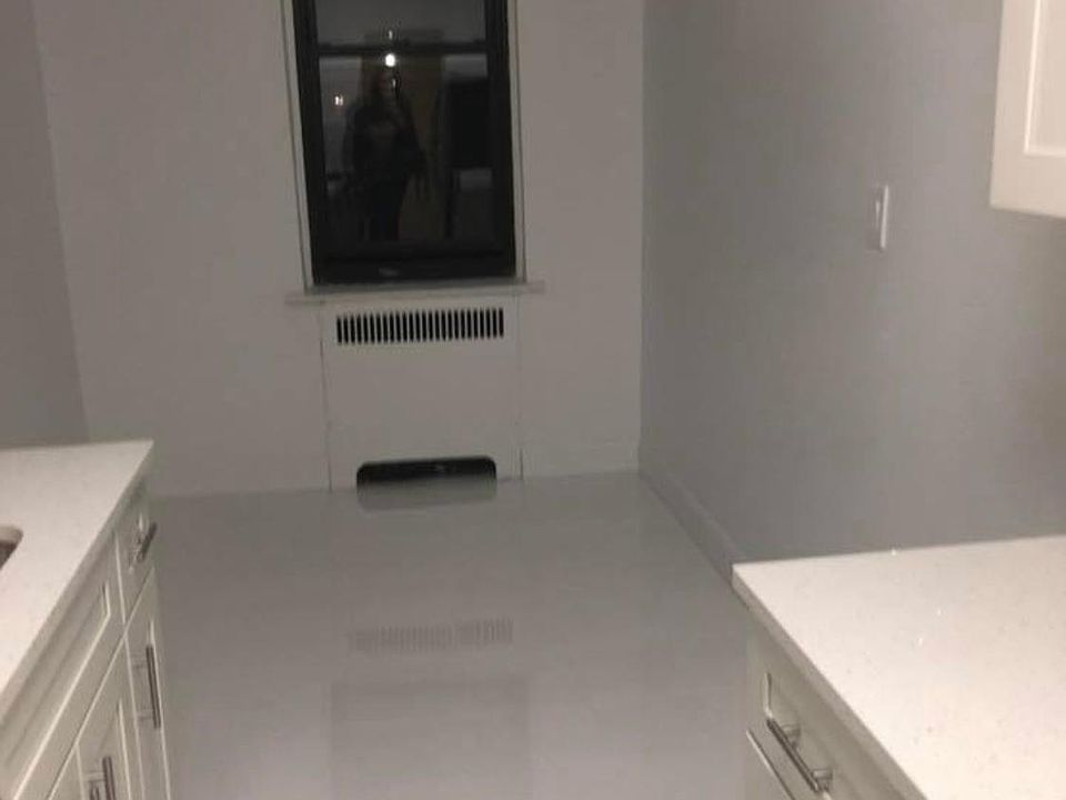 1st image of 2020 Kings Hwy APT 3D