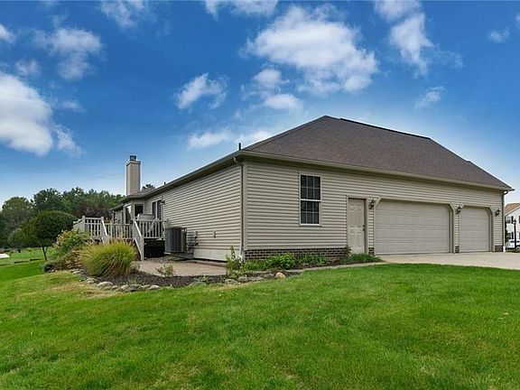 3rd image of 4384 Shannon Dr