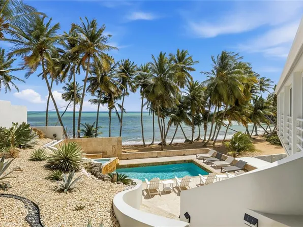 32 Shell Castle Club Dr, Humacao, PR 00791