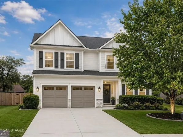 5180 Fieldgate Ridge Dr, Cumming, GA 30028