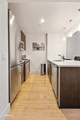 Sold by Sterea Agency | media 9