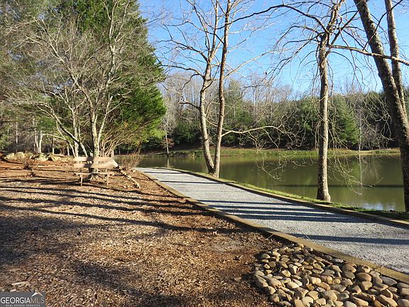 4th image of 165 Chimney Lake Dr