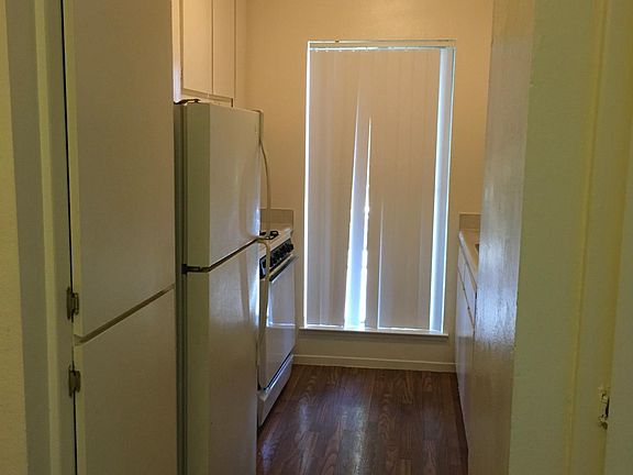 5th image of 2816 W Alamos Ave APT 203