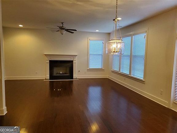 3rd image of 1240 Bar Harbor Pl