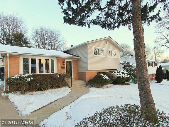 2nd image of 13005 Eloise Ave