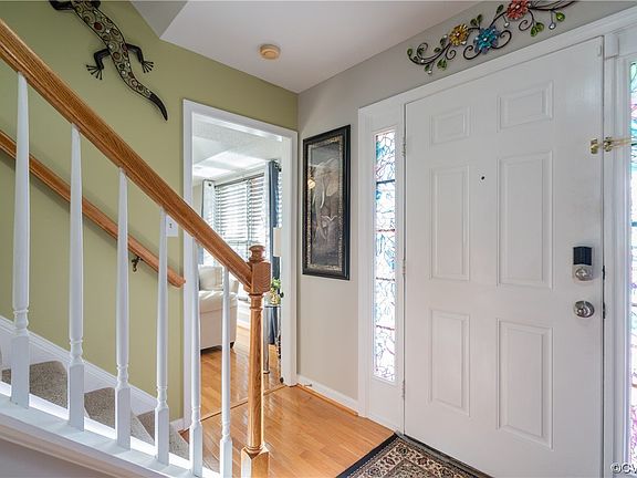 5th image of 6345 Blossom View Ln