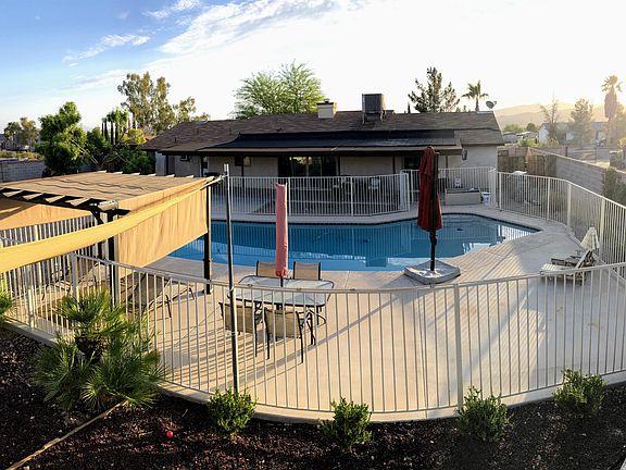 4th image of 1103 San Gabriel Ave