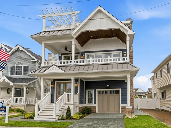 120 E Syracuse Ave, Wildwood Crest, NJ 08260