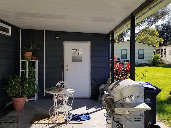 3rd image of 10935 Tall Oak Cir