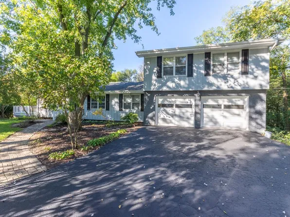 470 Circle DRIVE, Williams Bay, WI 53191