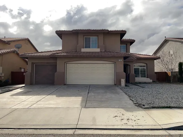 12661 Luna Rd, Victorville, CA 92392