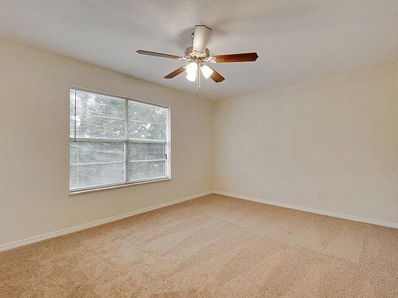 4th image of 1974 Garwood Dr