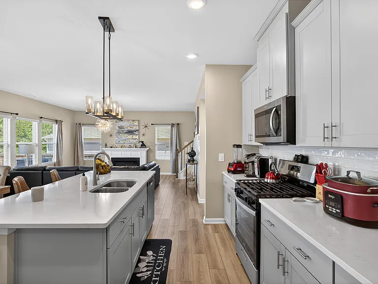 676 Winesap Dr — Photo 8