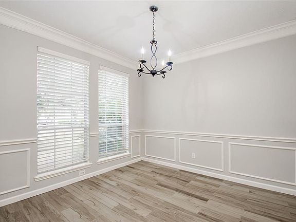 4th image of 24302 Schivener House Ln