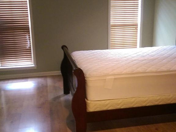 5th image of 506 Lodge Dr