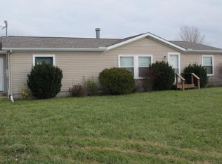102 N McArdle Rd, Tawas City, MI 48763