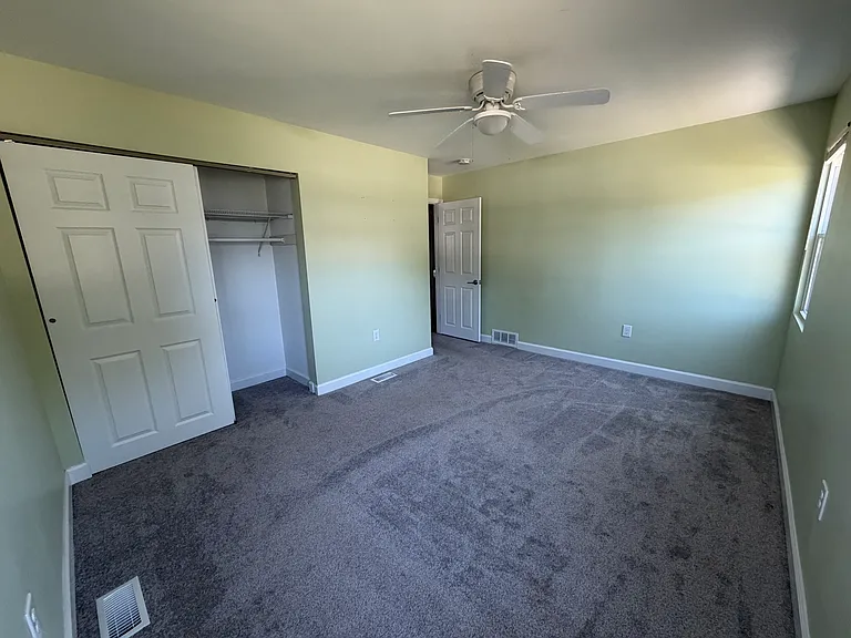 419 Crystal Ave — Photo 8
