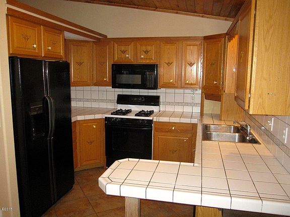 4th image of 132 Creek Bend Ct